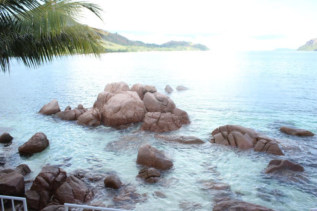 فيلا Coin D'Or Anse Volbert Village المظهر الخارجي الصورة
